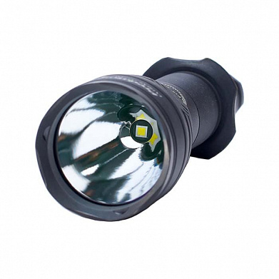 Фонарь Armytek Predator v3 / XP-L HI Теплый / 1150 лм / 5°:40° / 1x18650 или 2xCR123A