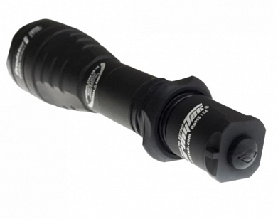 Фонарь Armytek Predator v3 / XP-L HI / 1200 лм / 5°:40° / 1x18650 или 2xCR123A