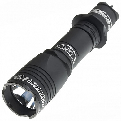 Фонарь Armytek Dobermann Pro Magnet USB / Теплый / 1400 лм / 5°:40° / 1x18650 или 2xCR123A