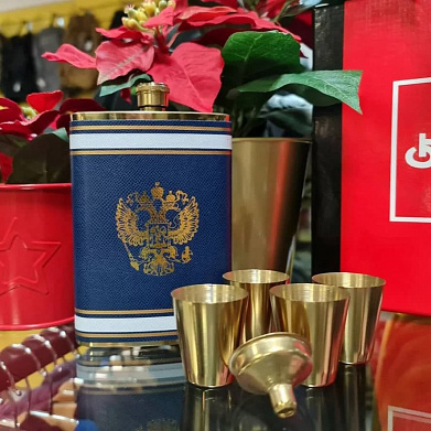 Фляга "Герб Росии" 0,27л, 4 стаканчика